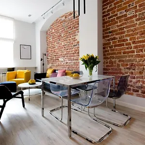 Elegant 2br, Amazing Old Town Views, Plac Solny Walk To Rynek! Amenities Breslau