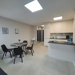 De Lux 45 Grabiszynska Breslau